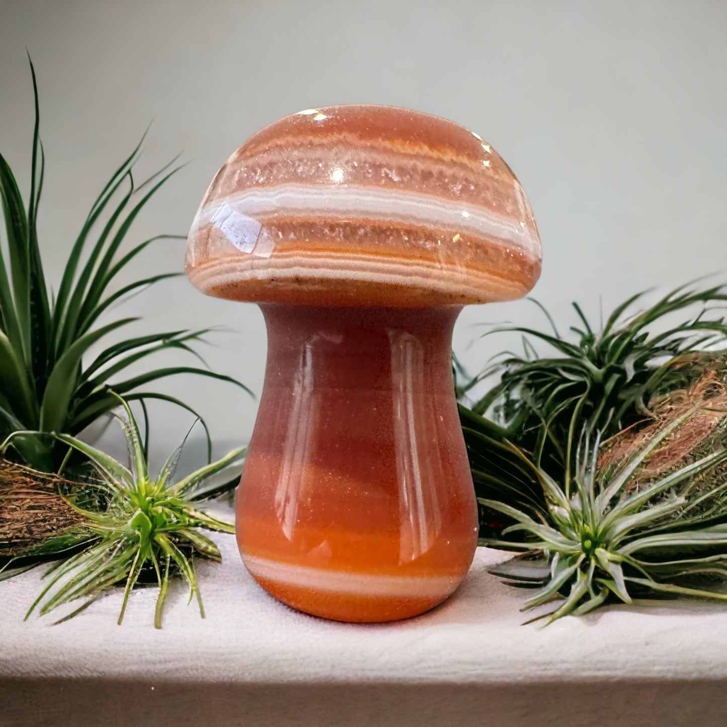 Crystal mushroom carving