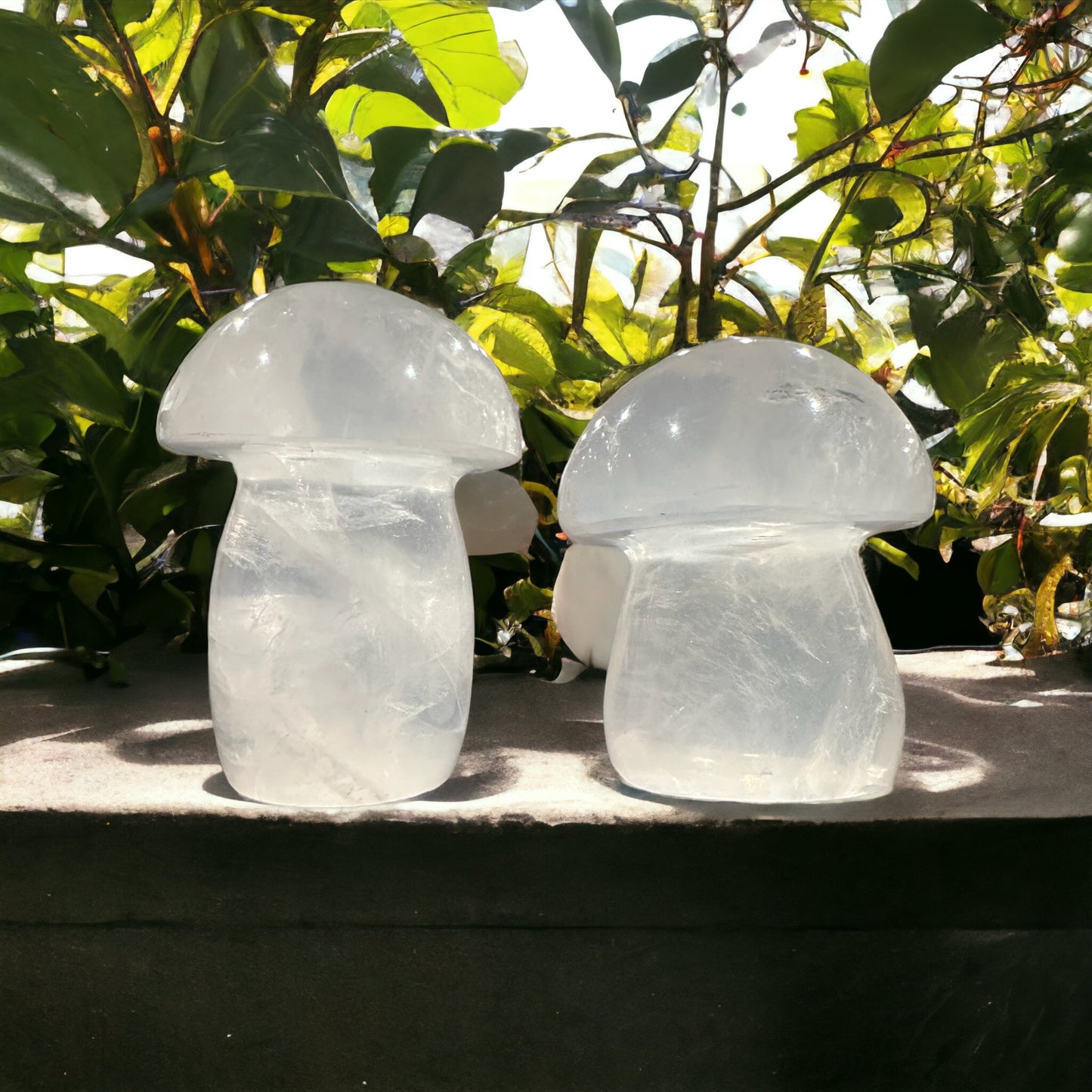 Crystal mushroom carving