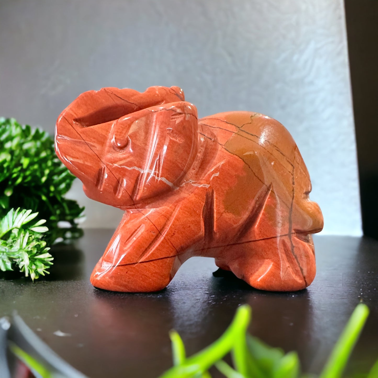 Elephant crystal carving