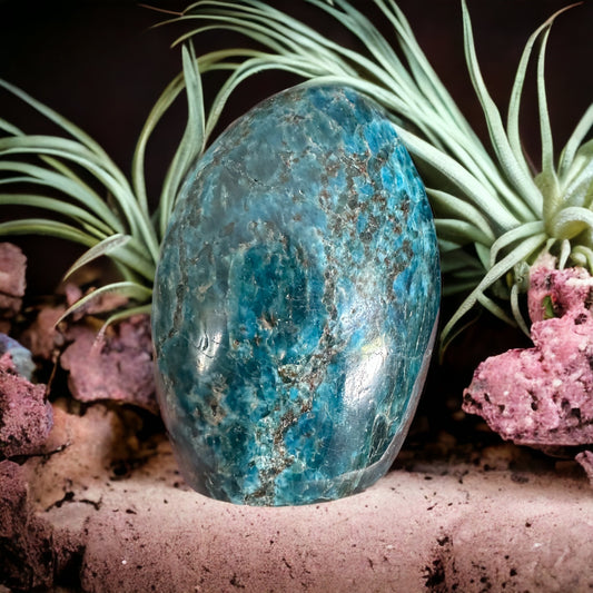 Blue apatite crystal freeform