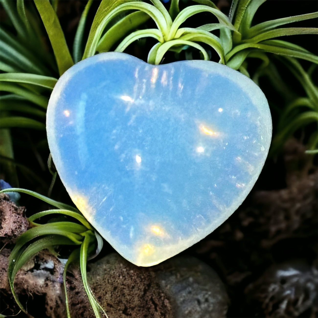 Crystal mini heart carving