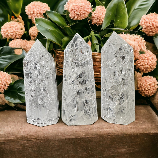 Crackle quartz crystal tower