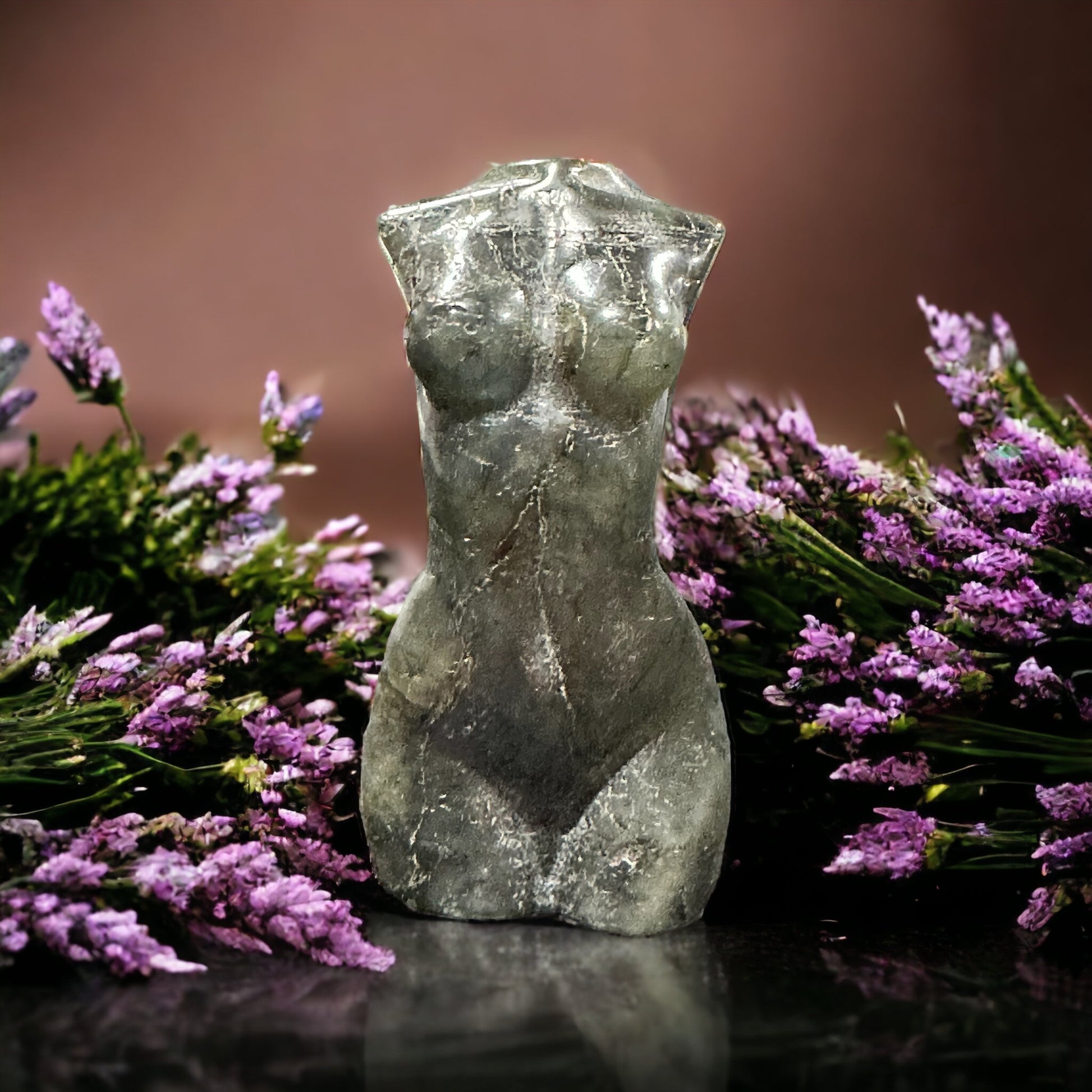 Crystal lady body carving