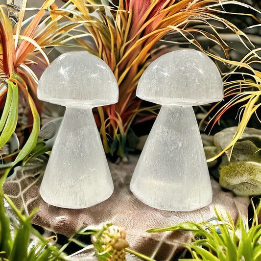 Crystal mushroom carving