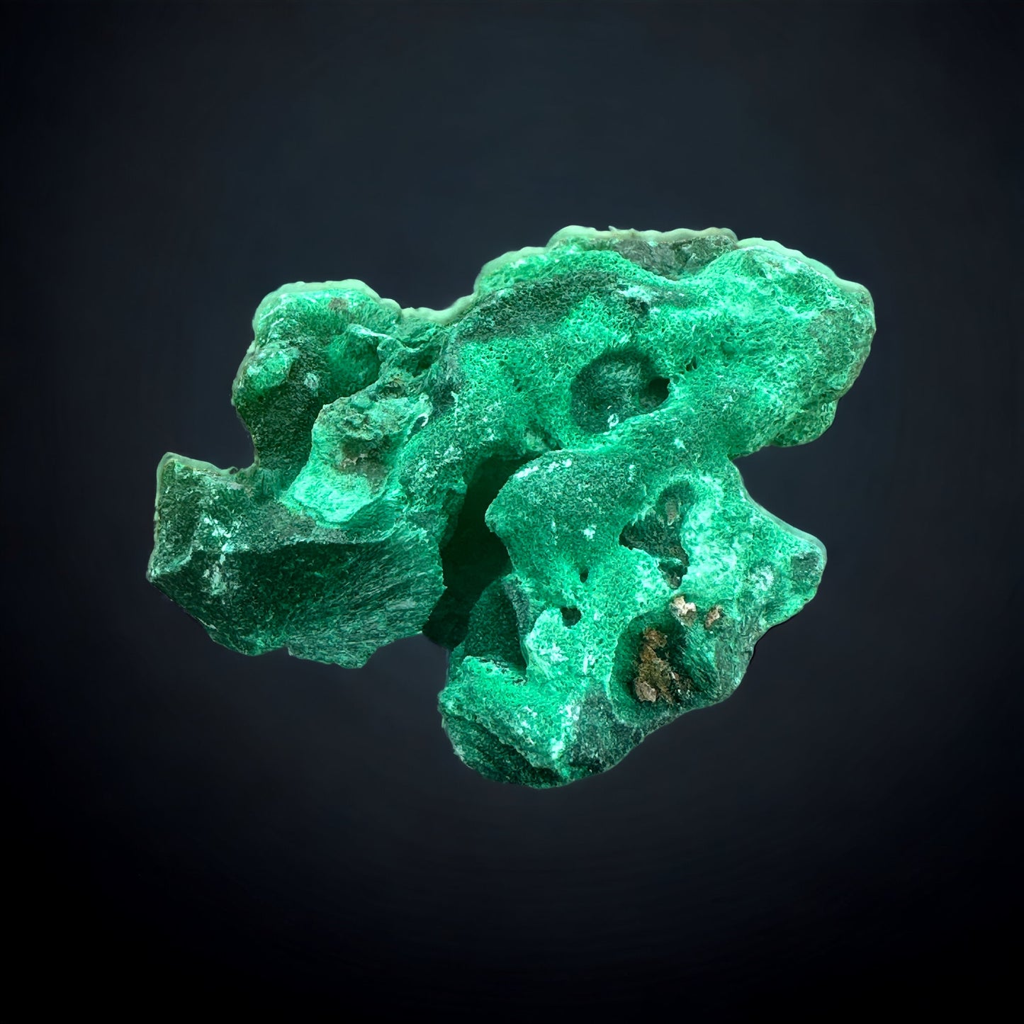 Malachite specimen crystal