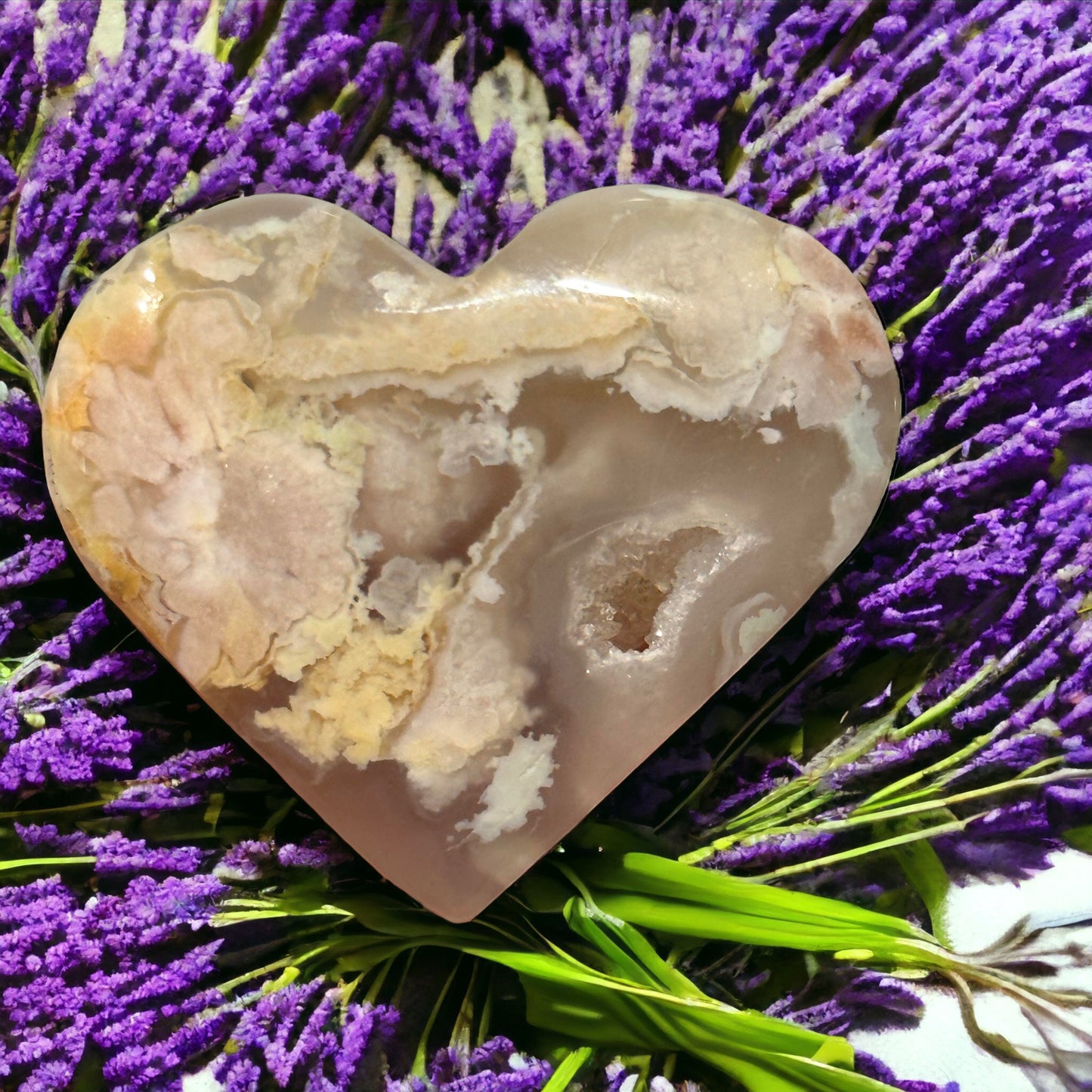 Flower agate crystal heart