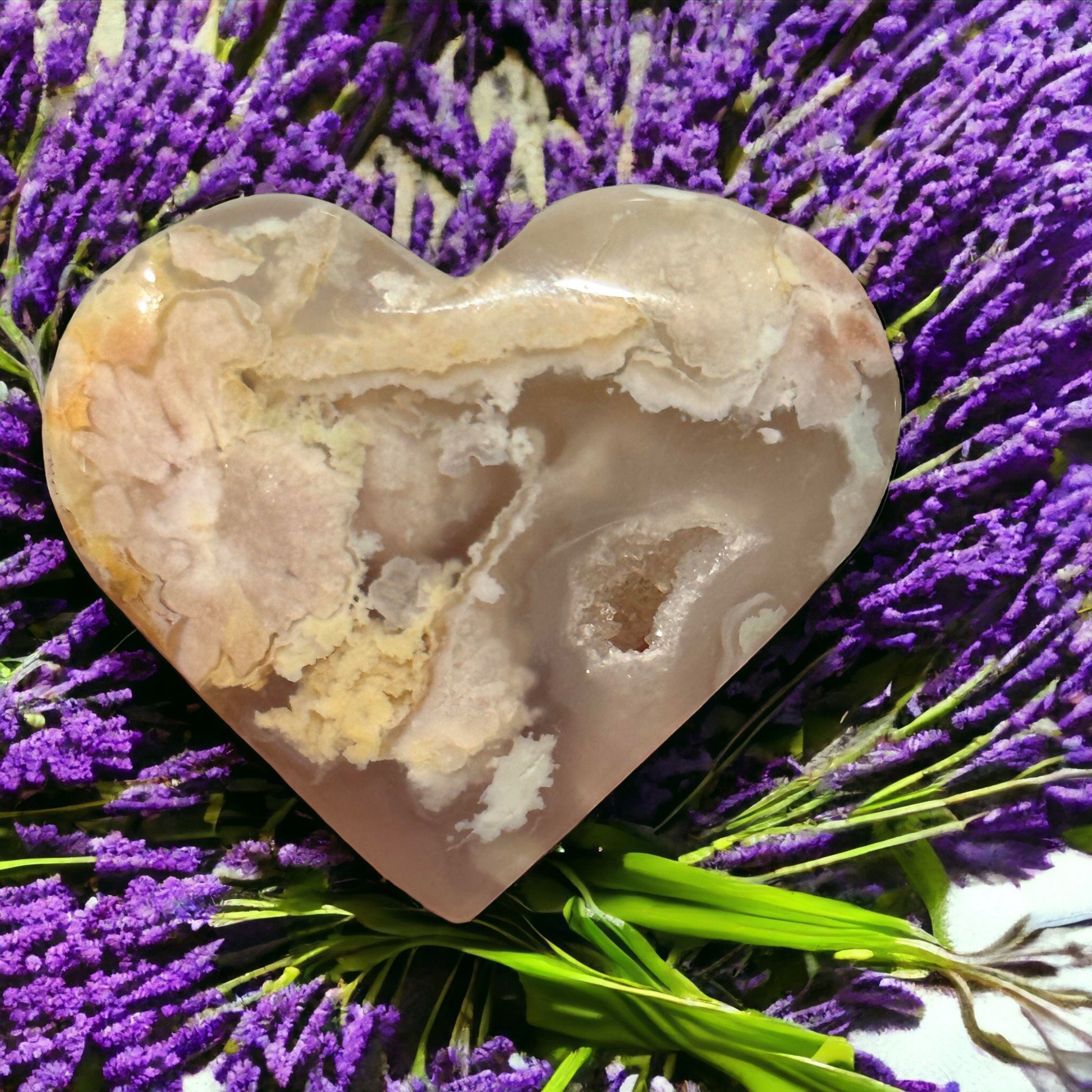 Flower agate crystal heart