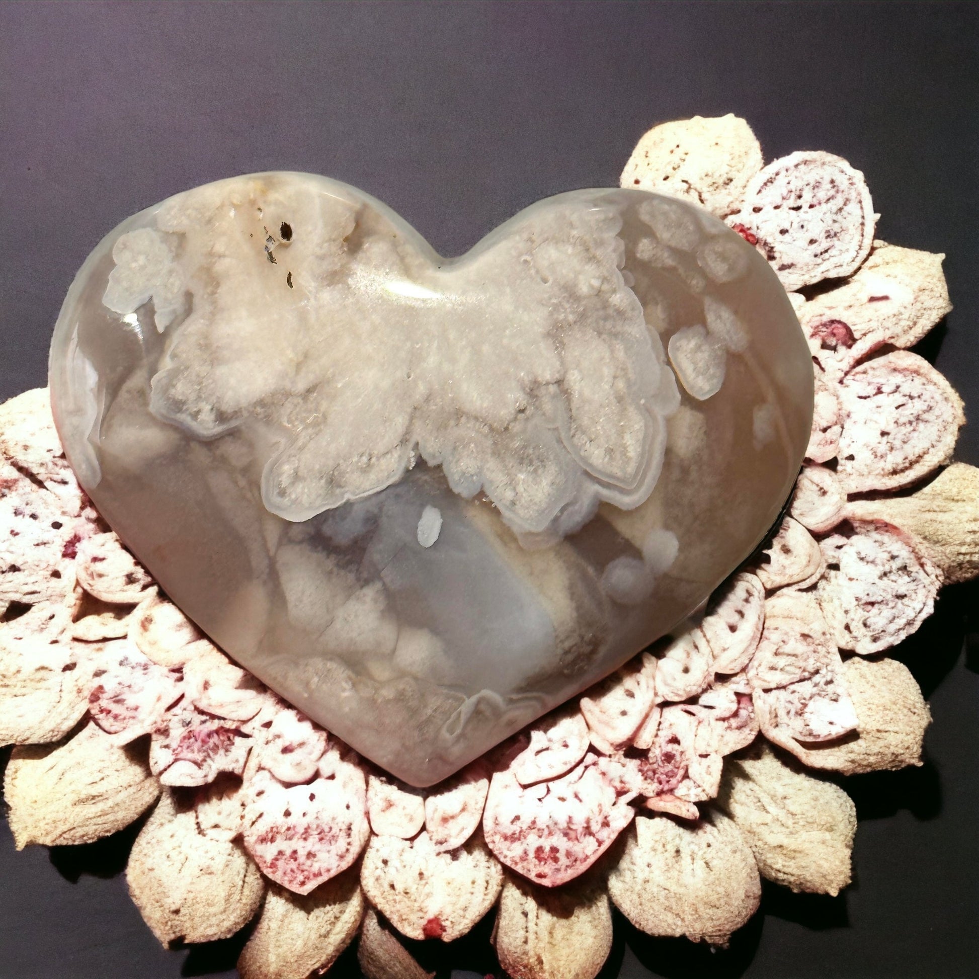 Flower agate crystal heart