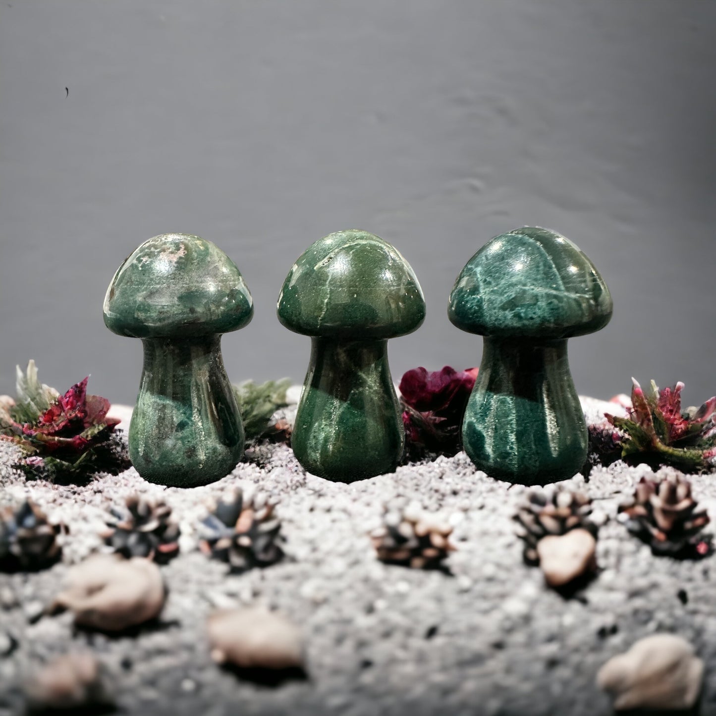 Crystal mushroom carving