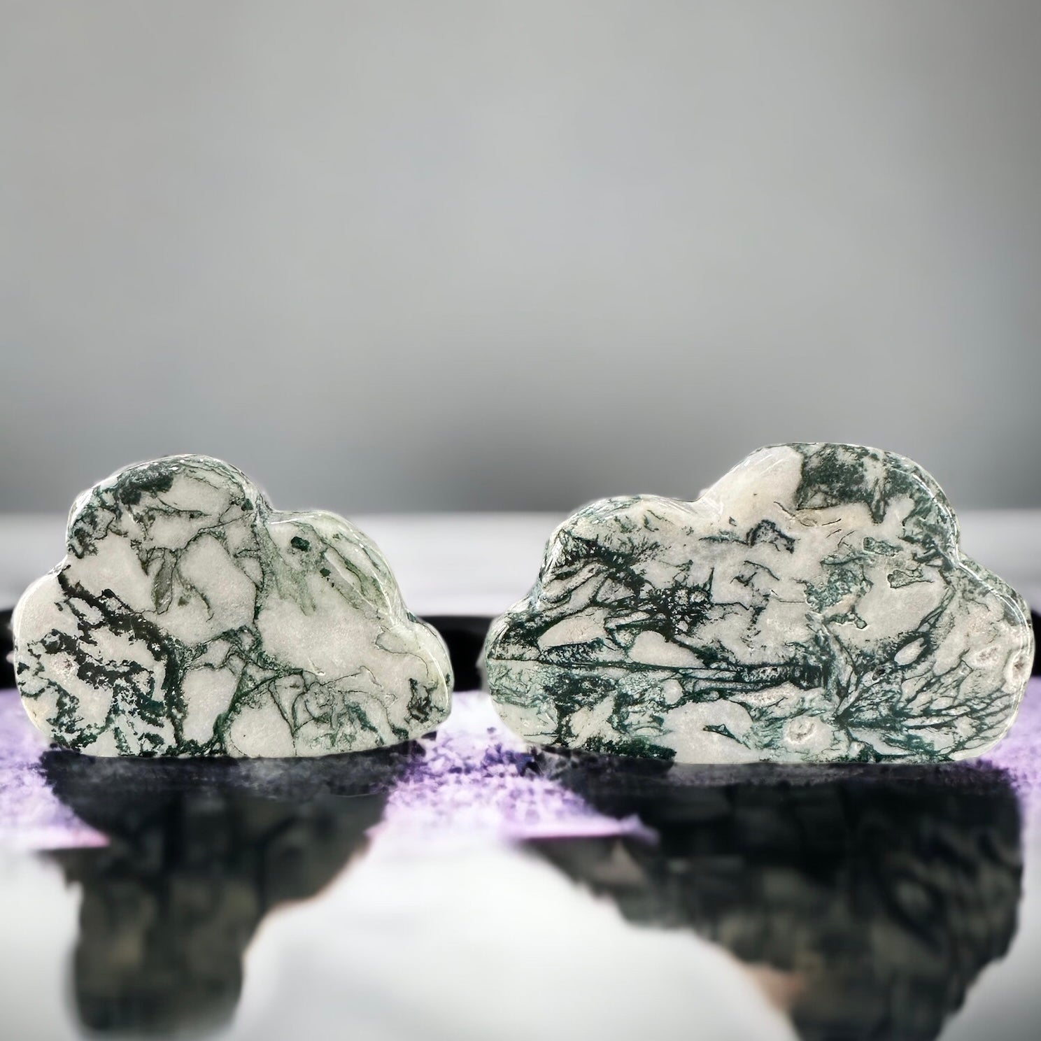 Crystal moss agate cloud carving