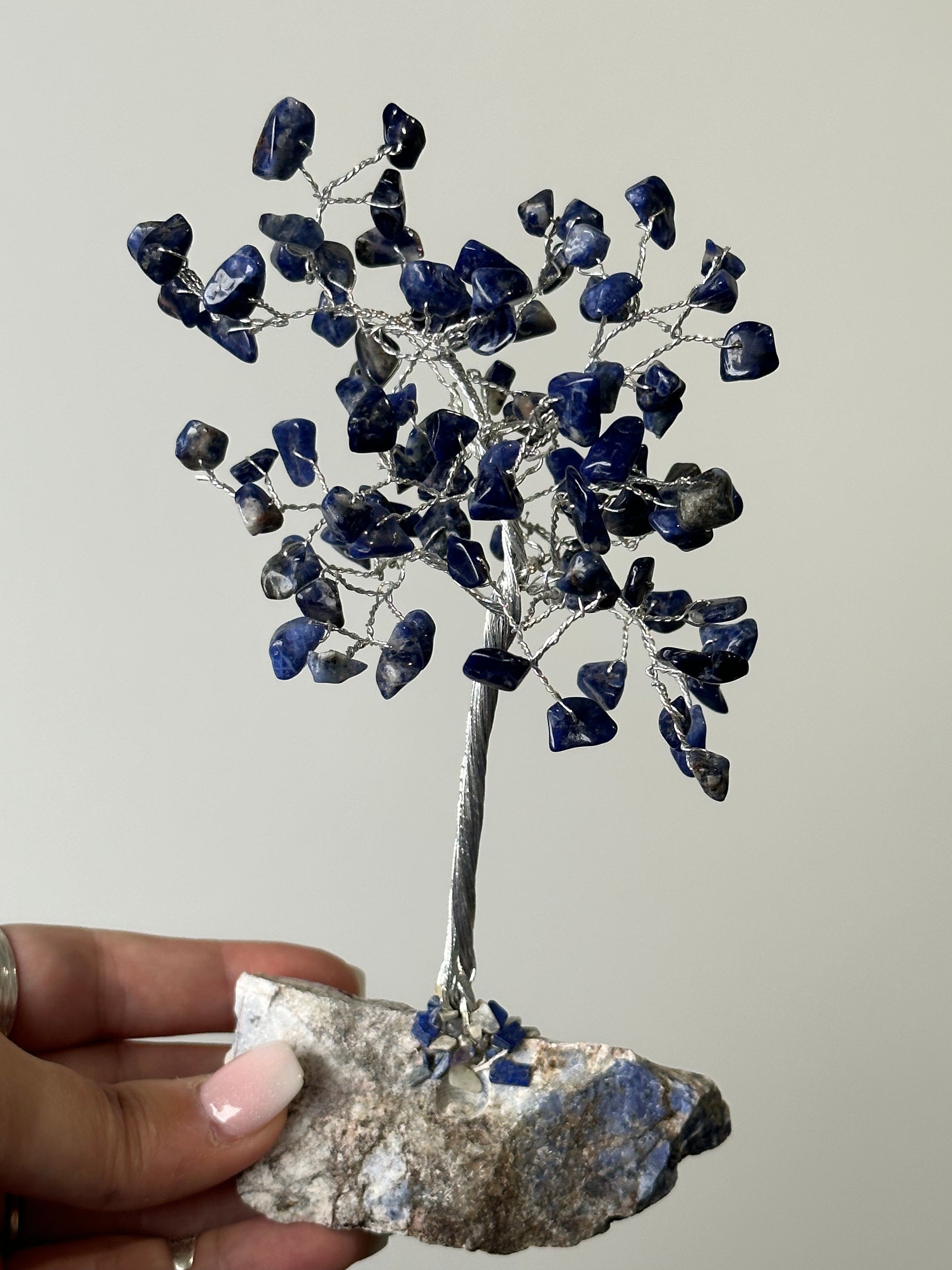 Crystal chip tree